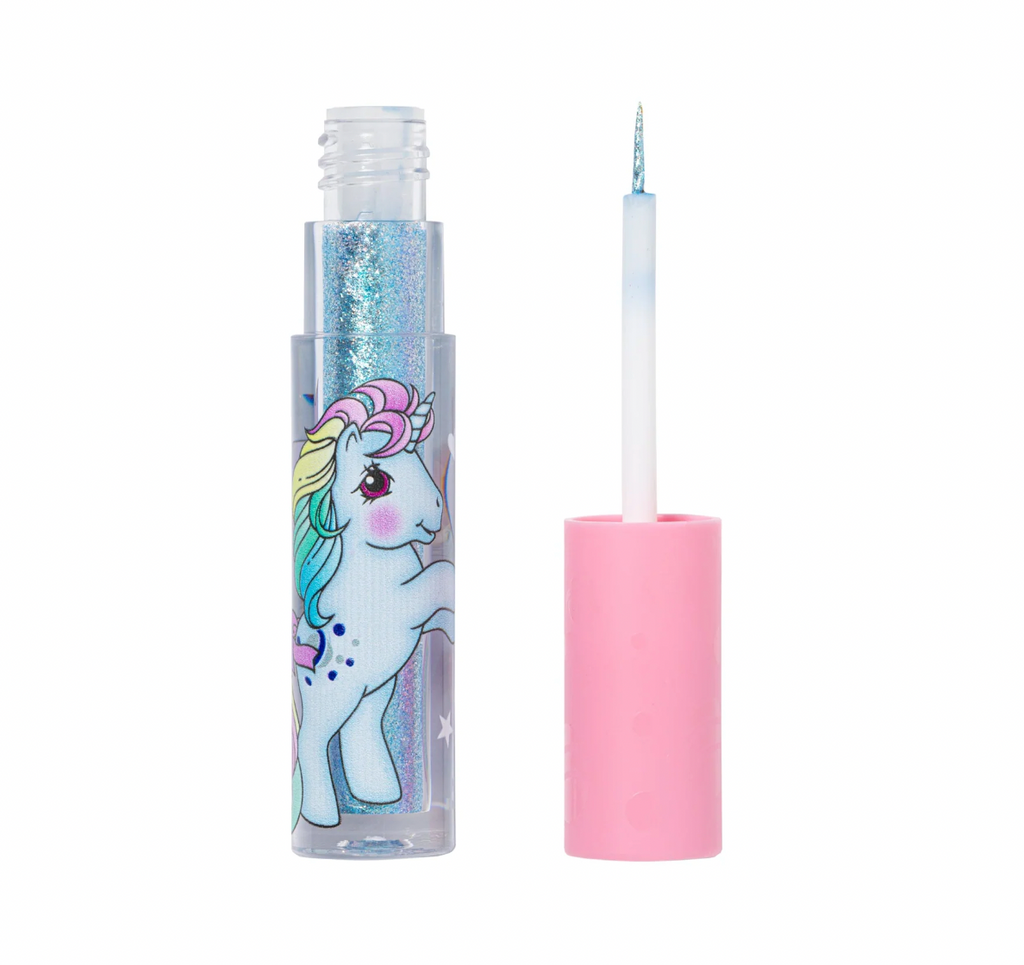 Delineador plateado con Glitter "Full of Fun: Unicorn Magic" de Beauty Creations x My Little Pony